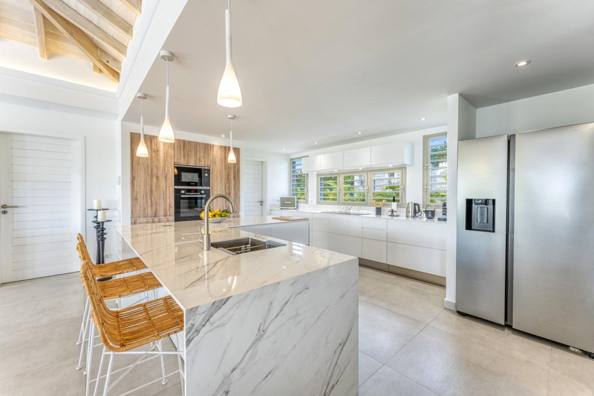 17. Location villa piscine Saint François Guadeloupe_Cuisine